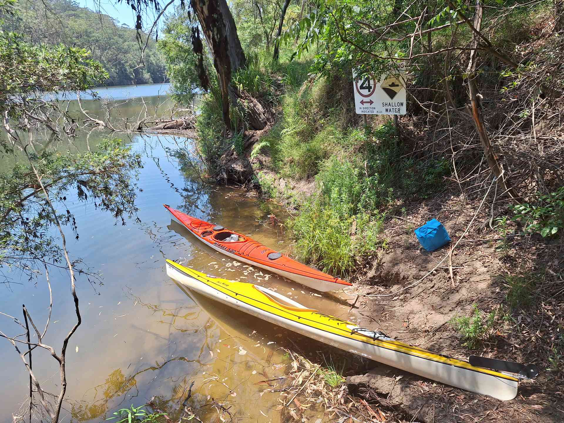 Start at Colo about 6kms upstream from the Hawkesbury.